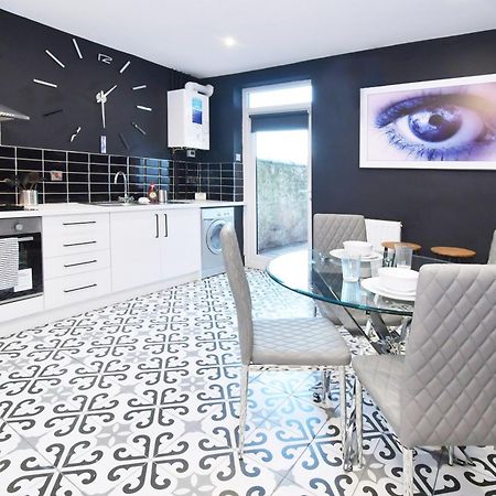 Townhouse @ Henry Street Crewe Hotel Екстериор снимка