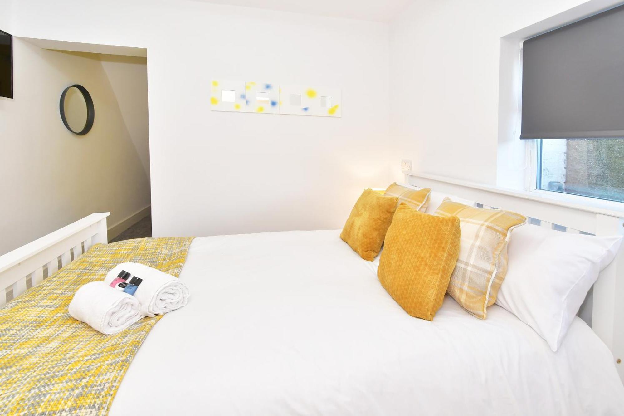 Townhouse @ Henry Street Crewe Hotel Екстериор снимка