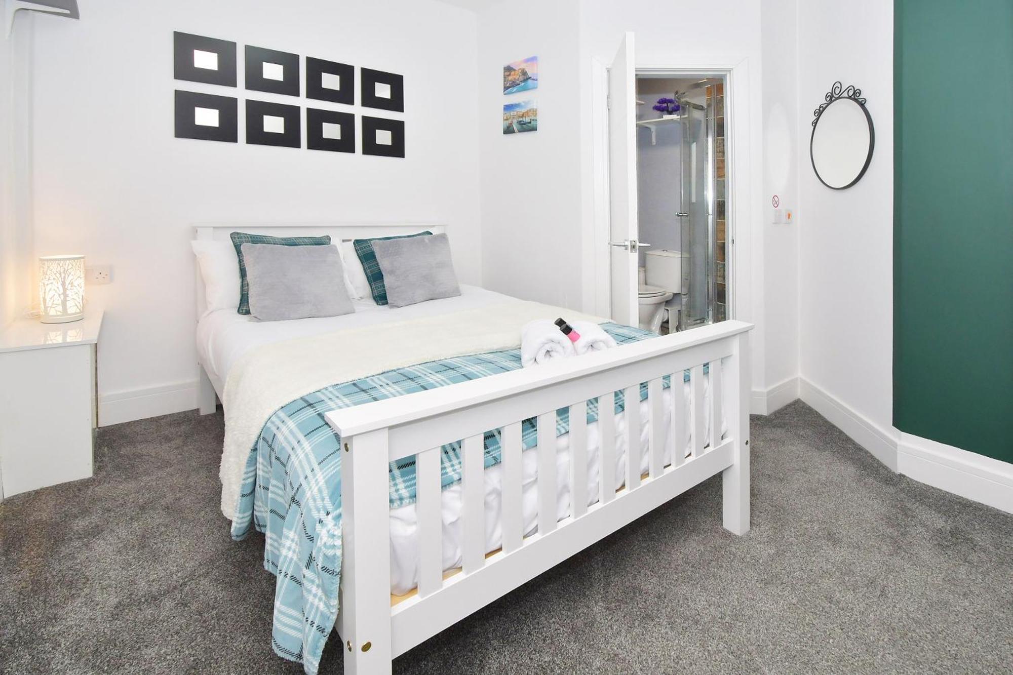 Townhouse @ Henry Street Crewe Hotel Екстериор снимка